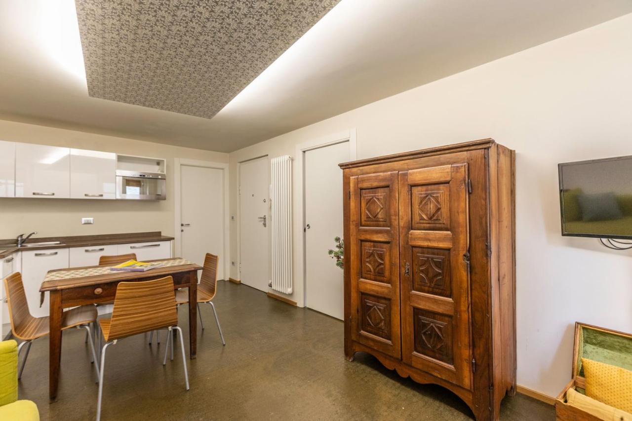 L'Atelier du Temps - Maison Ginod Aoste Extérieur photo