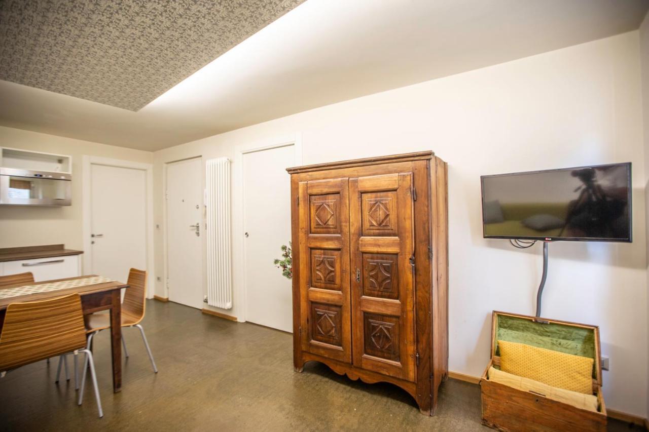 L'Atelier du Temps - Maison Ginod Aoste Extérieur photo